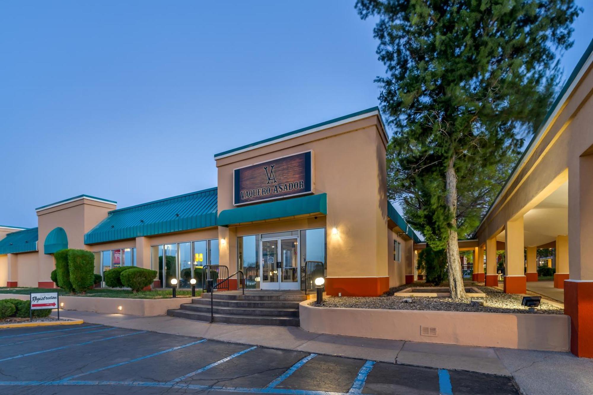 Quality Inn Tucumcari Eksteriør billede